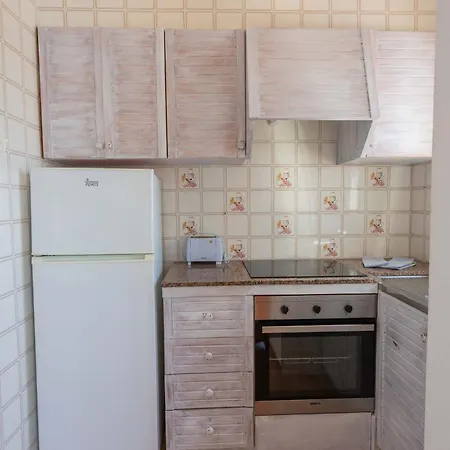 Waldemar - Close To *