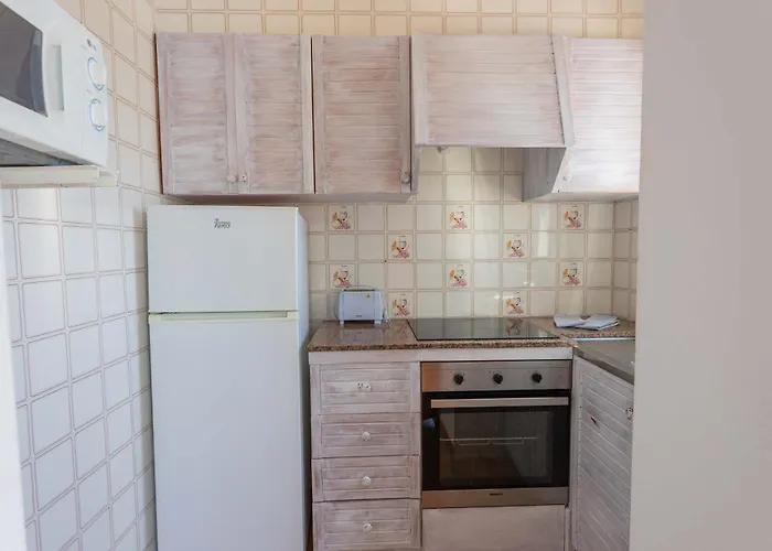 Waldemar - Close To *